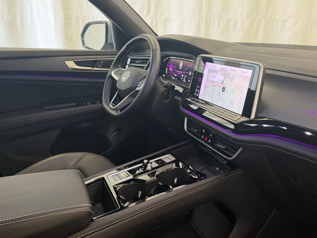 2025 Volkswagen Atlas Cross Sport 2.0T SEL AWD