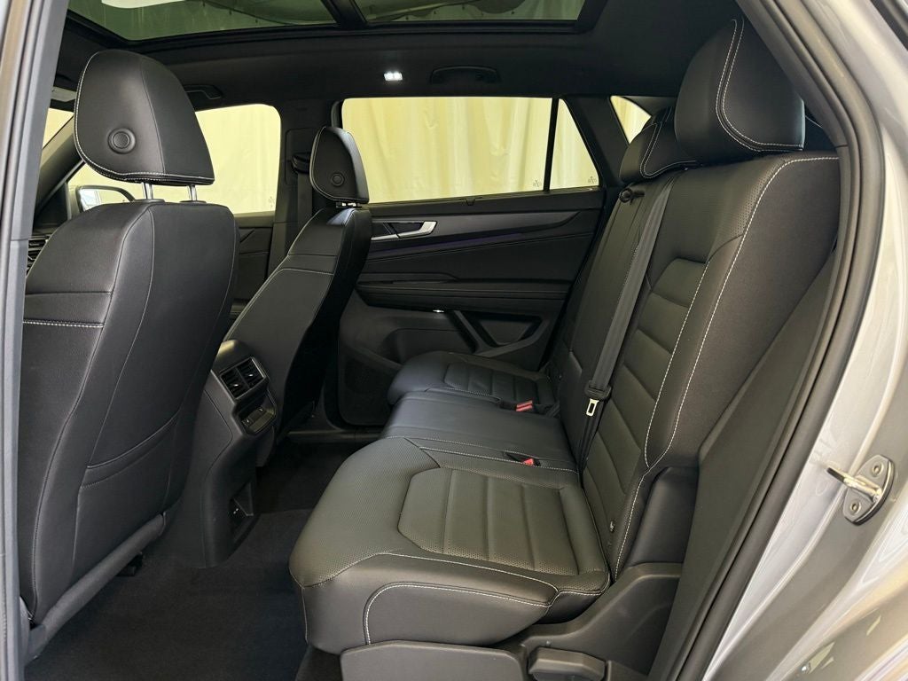 2025 Volkswagen Atlas Cross Sport 2.0T SEL AWD