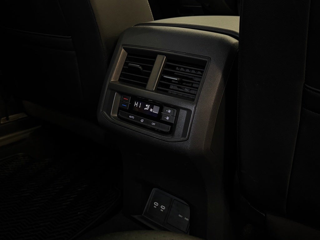 2023 Volkswagen Atlas SEL AWD