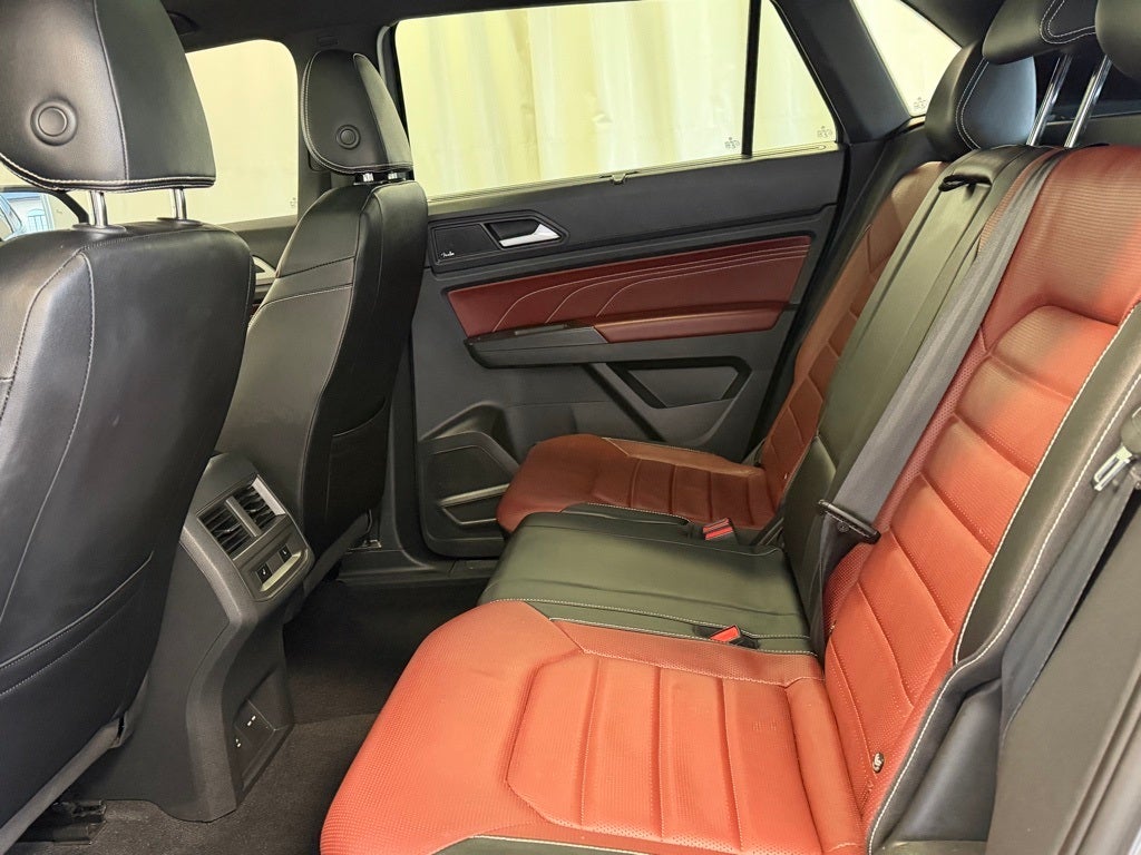 2023 Volkswagen Atlas Cross Sport 3.6L V6 SEL Premium R-Line AWD