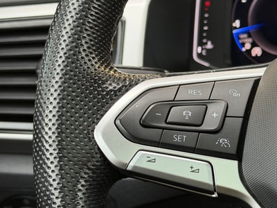 2023 Volkswagen Atlas Cross Sport 3.6L V6 SEL Premium R-Line AWD