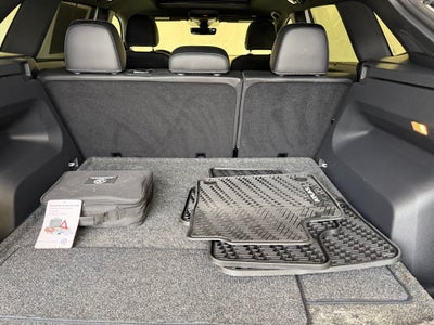 2023 Volkswagen Atlas Cross Sport 3.6L V6 SEL Premium R-Line AWD