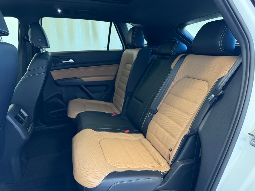 2023 Volkswagen Atlas Cross Sport 3.6L V6 SEL Premium R-Line AWD