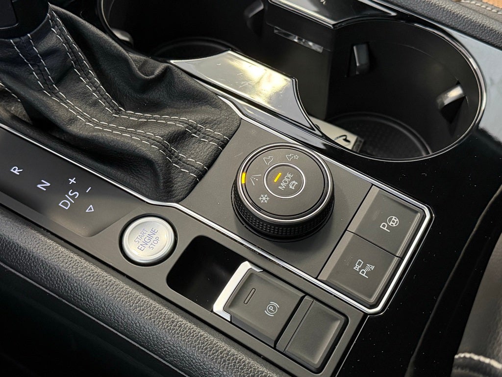 2023 Volkswagen Atlas Cross Sport 3.6L V6 SEL Premium R-Line AWD