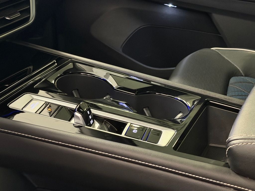 2024 Volkswagen Atlas Cross Sport 2.0T SEL Premium R-Line AWD