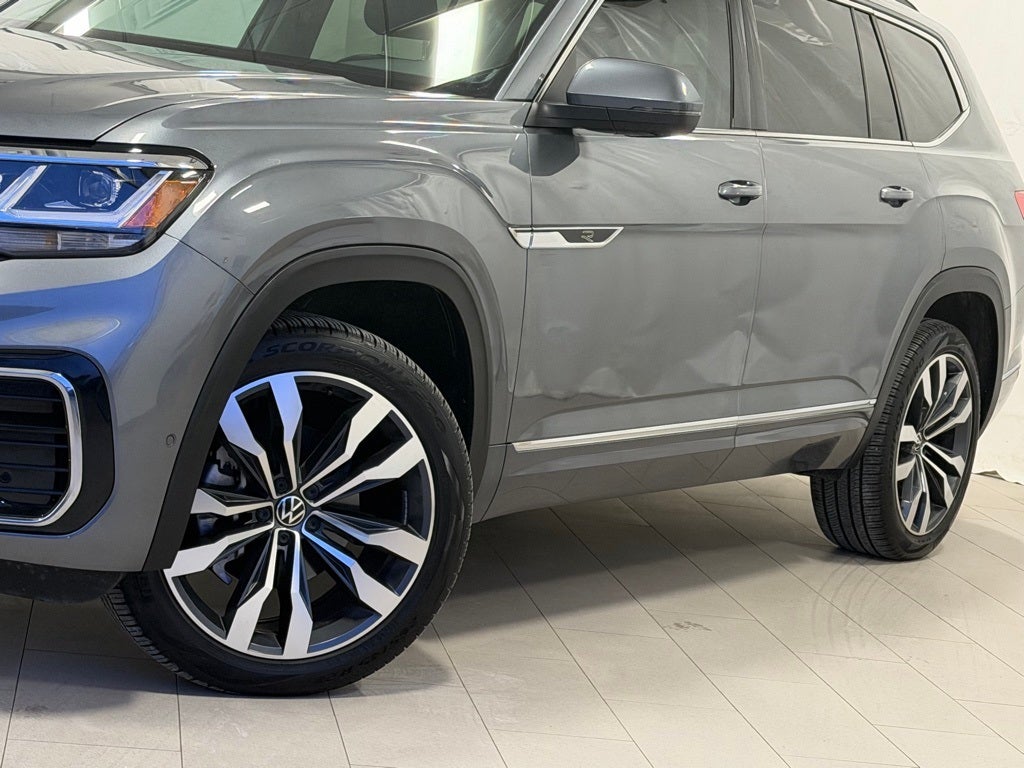 2023 Volkswagen Atlas 3.6L V6 SEL Premium R-Line AWD