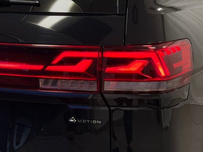 2024 Volkswagen Atlas 2.0T Peak Edition SEL AWD