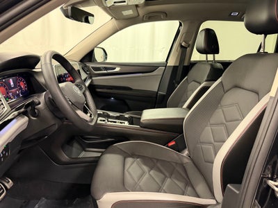 2024 Volkswagen Atlas 2.0T Peak Edition SEL AWD