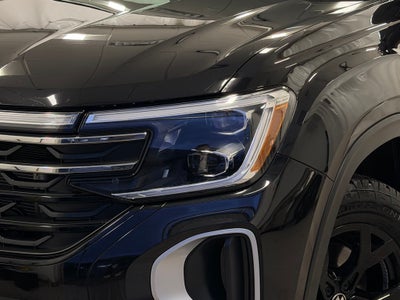 2024 Volkswagen Atlas 2.0T Peak Edition SEL AWD
