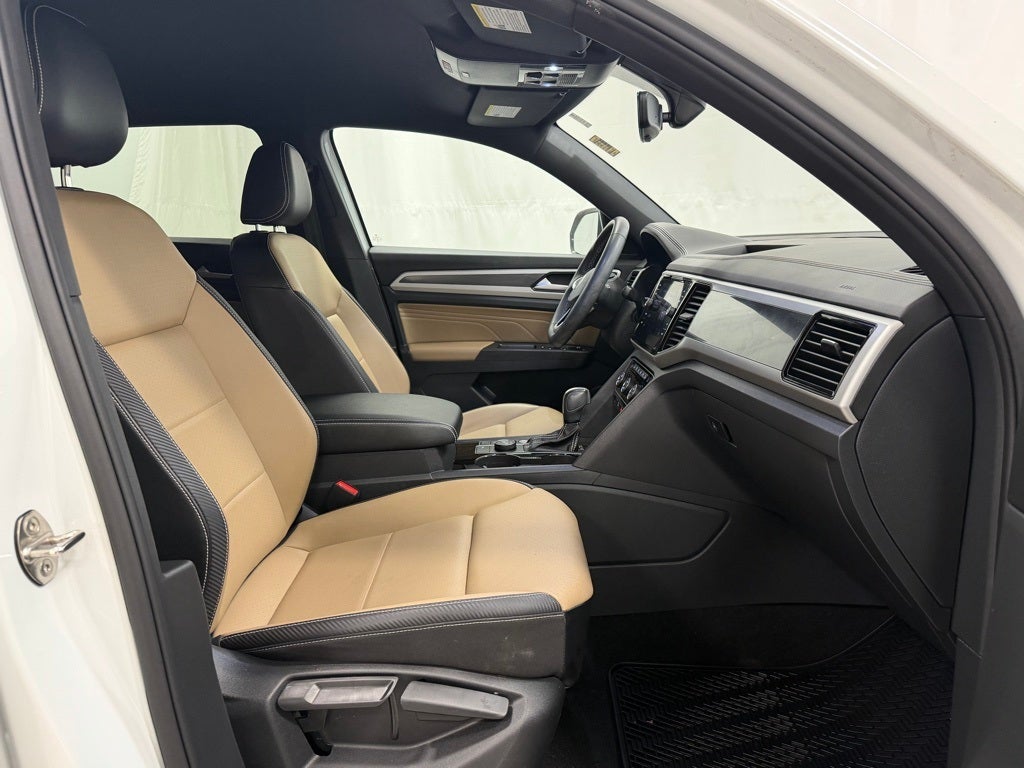 2022 Volkswagen Atlas Cross Sport 3.6L V6 SE w/Technology AWD