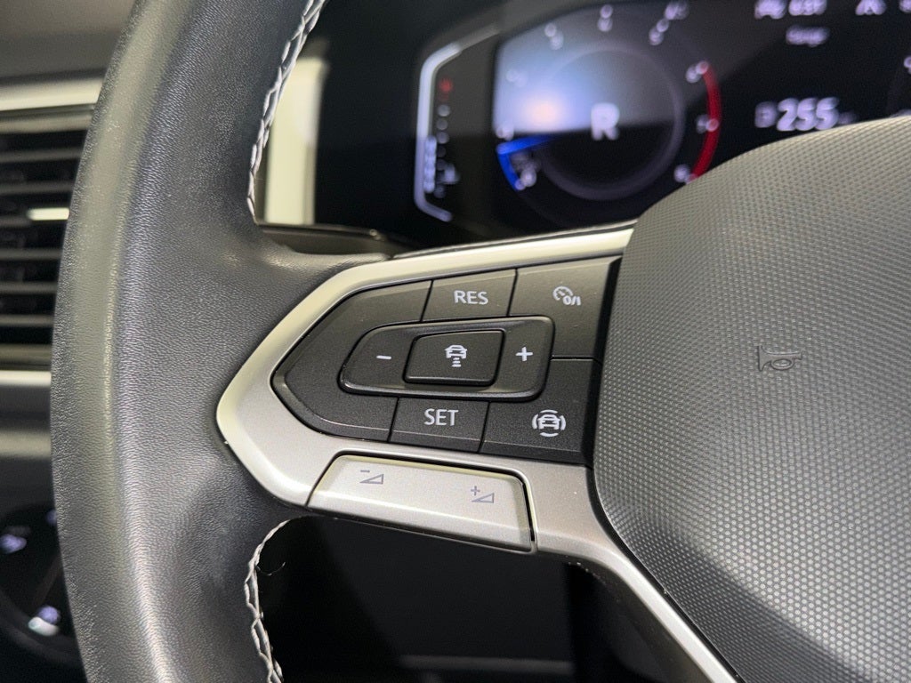 2022 Volkswagen Atlas Cross Sport 3.6L V6 SE w/Technology AWD