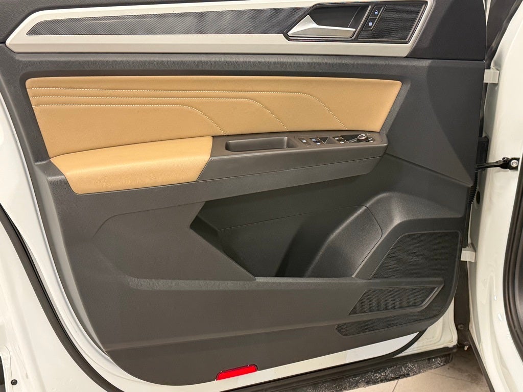 2022 Volkswagen Atlas Cross Sport 3.6L V6 SE w/Technology AWD