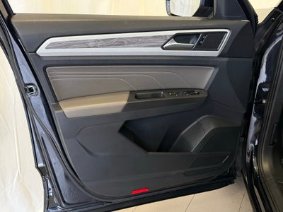 2022 Volkswagen Atlas Cross Sport 3.6L V6 SE w/Technology AWD