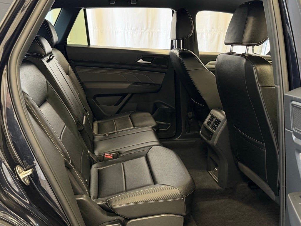 2022 Volkswagen Atlas Cross Sport 3.6L V6 SE w/Technology AWD