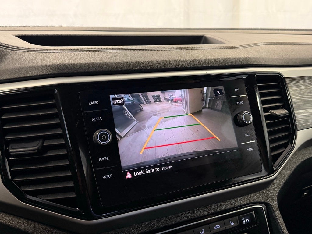 2022 Volkswagen Atlas Cross Sport 3.6L V6 SE w/Technology AWD