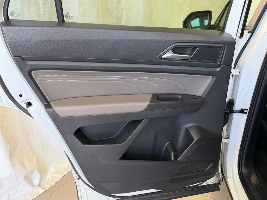 2023 Volkswagen Atlas Cross Sport 2.0T SE w/Technology AWD