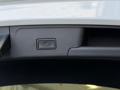 2023 Volkswagen Atlas Cross Sport 2.0T SE w/Technology AWD