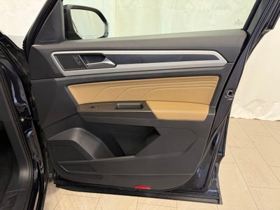 2022 Volkswagen Atlas Cross Sport 2.0T SE w/Technology AWD