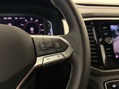 2022 Volkswagen Atlas Cross Sport 2.0T SE w/Technology AWD