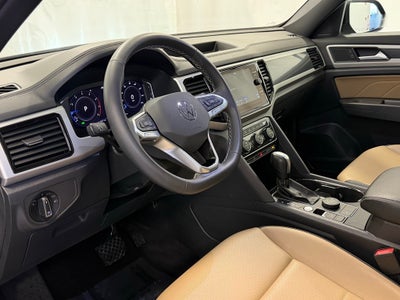 2022 Volkswagen Atlas Cross Sport 2.0T SE w/Technology AWD