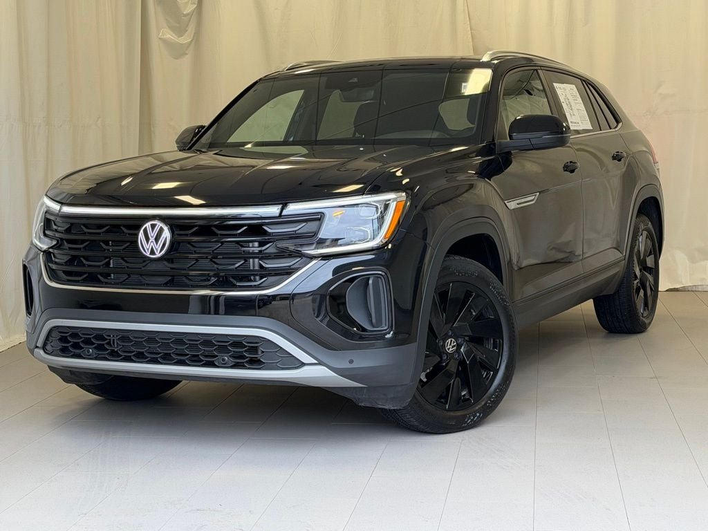 2025 Volkswagen Atlas Cross Sport 2.0T SE w/Technology AWD