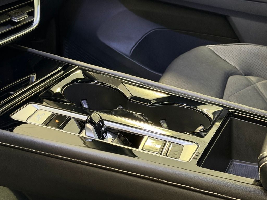 2025 Volkswagen Atlas Cross Sport 2.0T SE w/Technology AWD