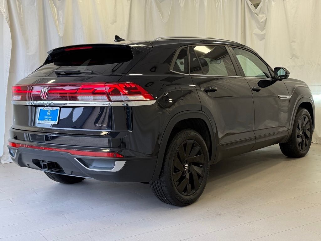 2025 Volkswagen Atlas Cross Sport 2.0T SE w/Technology AWD