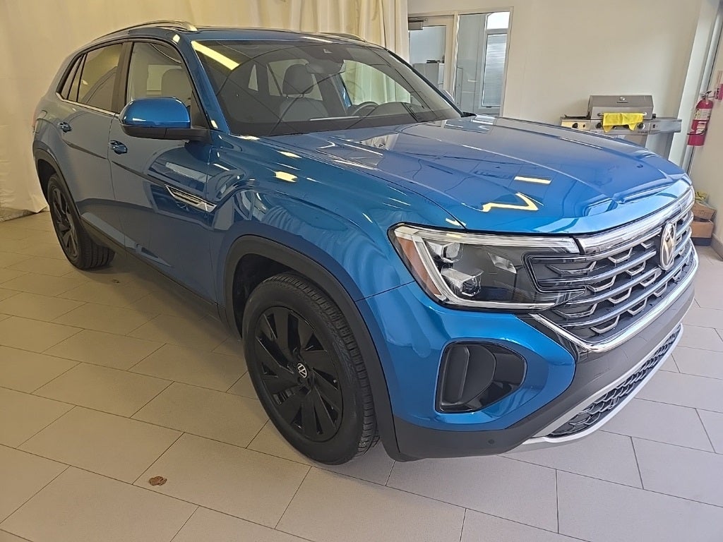 2025 Volkswagen Atlas Cross Sport 2.0T SE w/Technology