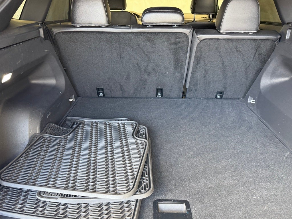 2024 Volkswagen Atlas Cross Sport 2.0T SE w/Technology AWD