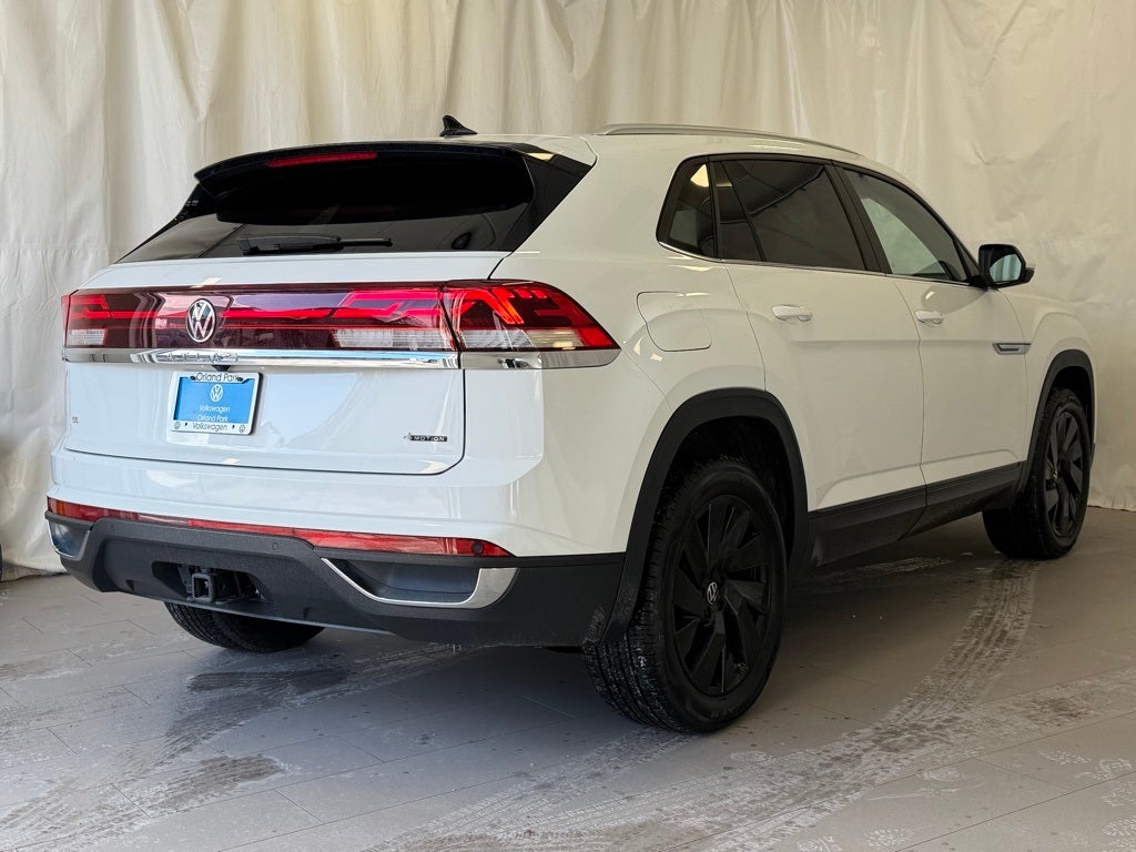 2024 Volkswagen Atlas Cross Sport 2.0T SE w/Technology AWD