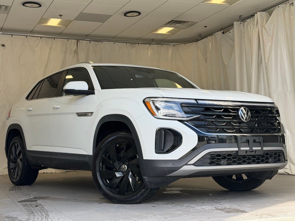 2024 Volkswagen Atlas Cross Sport 2.0T SE w/Technology AWD