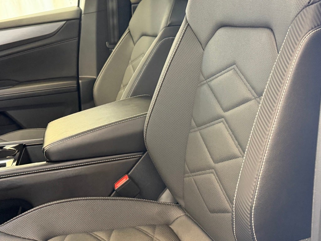 2024 Volkswagen Atlas Cross Sport 2.0T SE w/Technology AWD