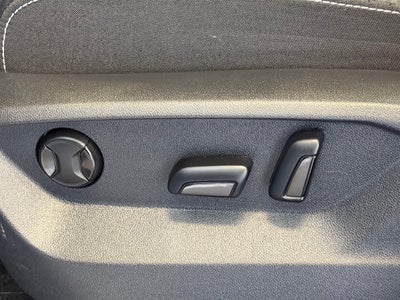 2024 Volkswagen Atlas Cross Sport 2.0T SE w/Technology AWD