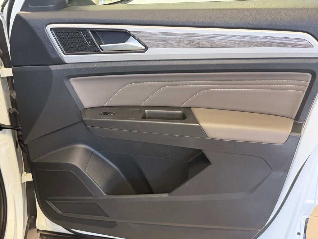 2023 Volkswagen Atlas Cross Sport 2.0T SE AWD