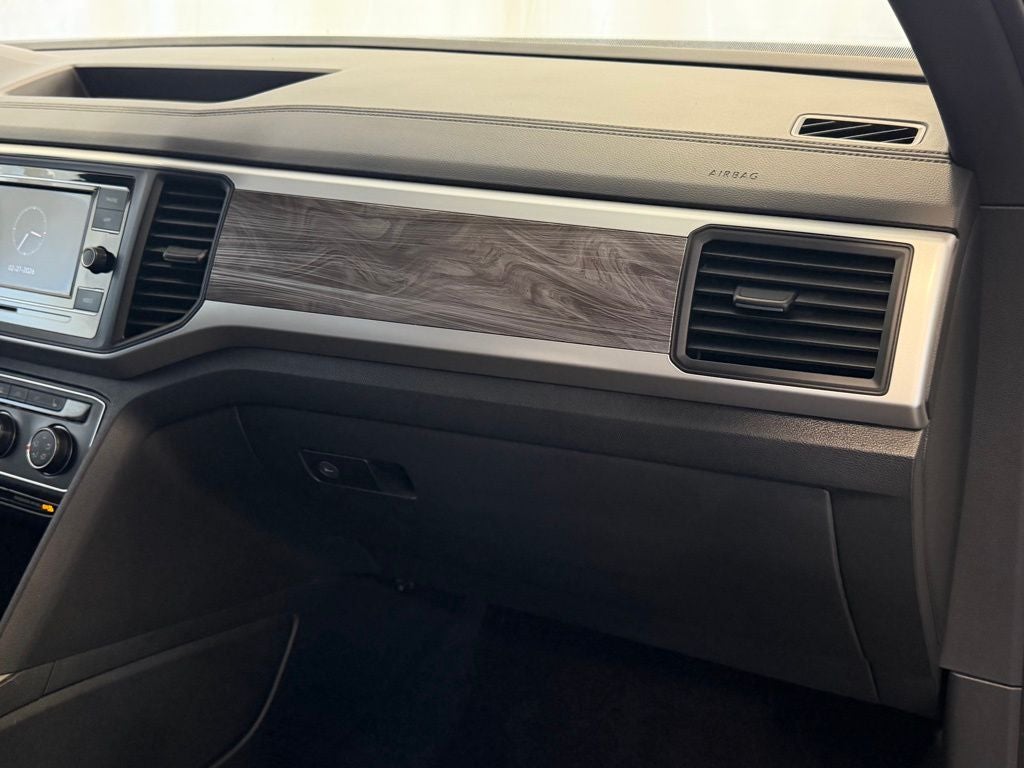 2023 Volkswagen Atlas Cross Sport 2.0T SE AWD