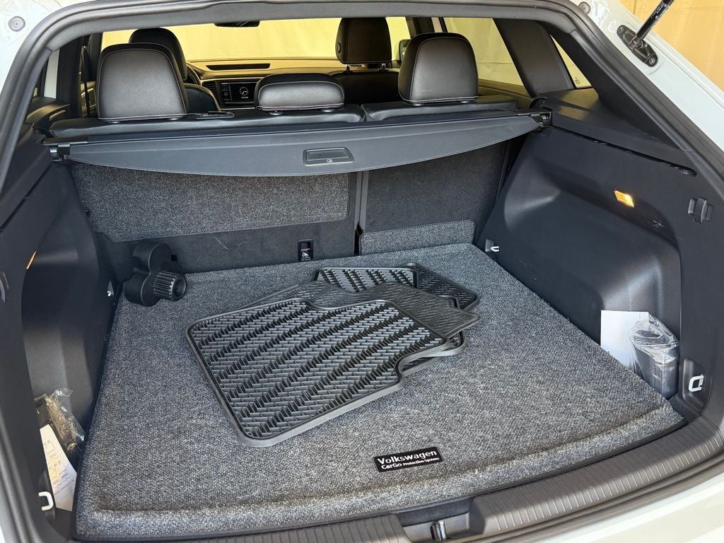 2023 Volkswagen Atlas Cross Sport 2.0T SE AWD