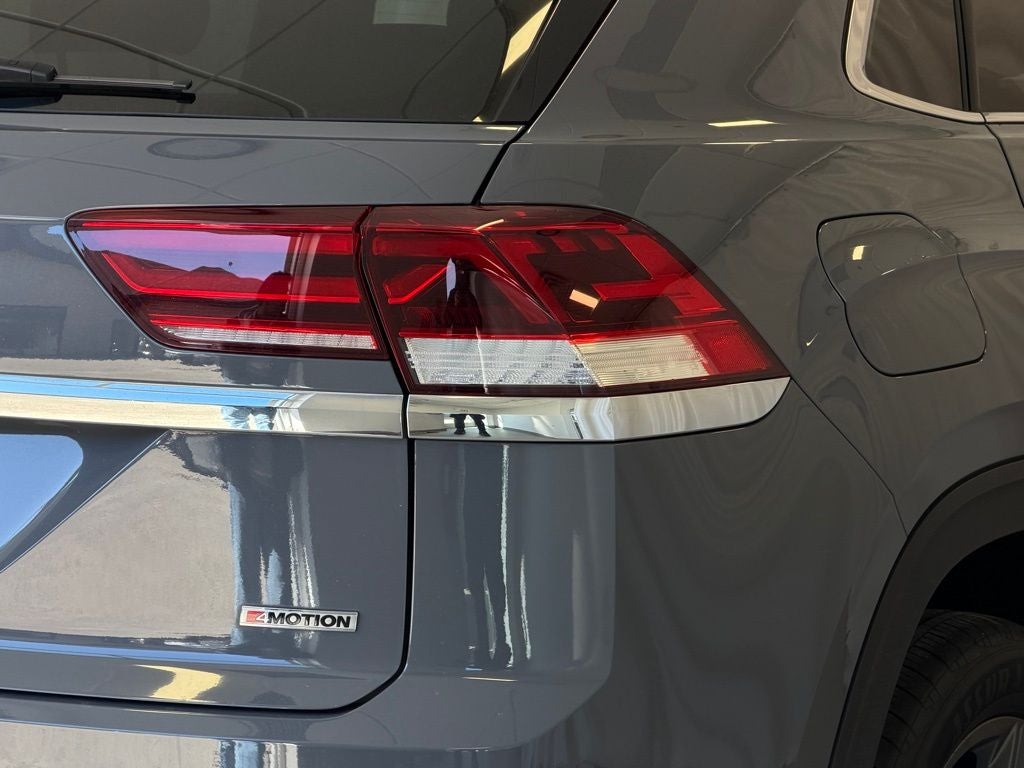 2022 Volkswagen Atlas Cross Sport 3.6L V6 SEL R-Line AWD