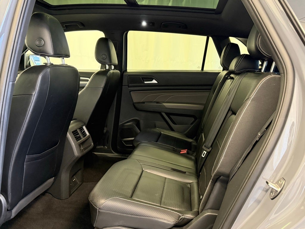 2022 Volkswagen Atlas Cross Sport 3.6L V6 SEL R-Line AWD