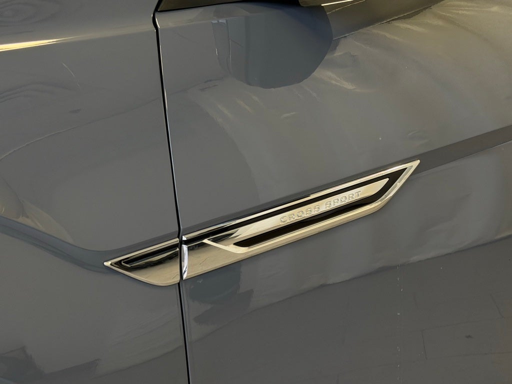 2022 Volkswagen Atlas Cross Sport 3.6L V6 SEL R-Line AWD