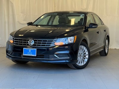 2017 Volkswagen Passat 1.8T SE