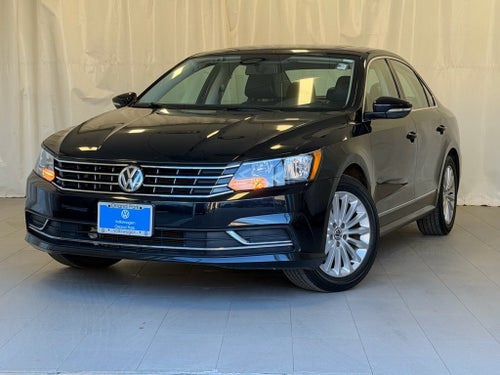 2017 Volkswagen Passat 1.8T SE