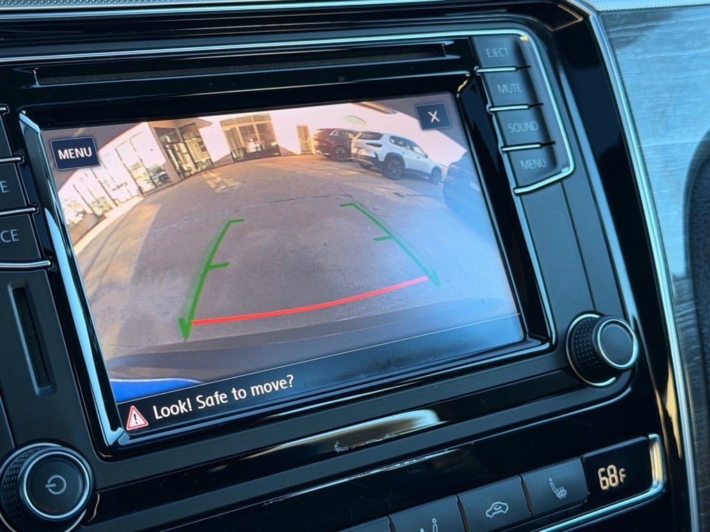 2017 Volkswagen Passat 1.8T SE