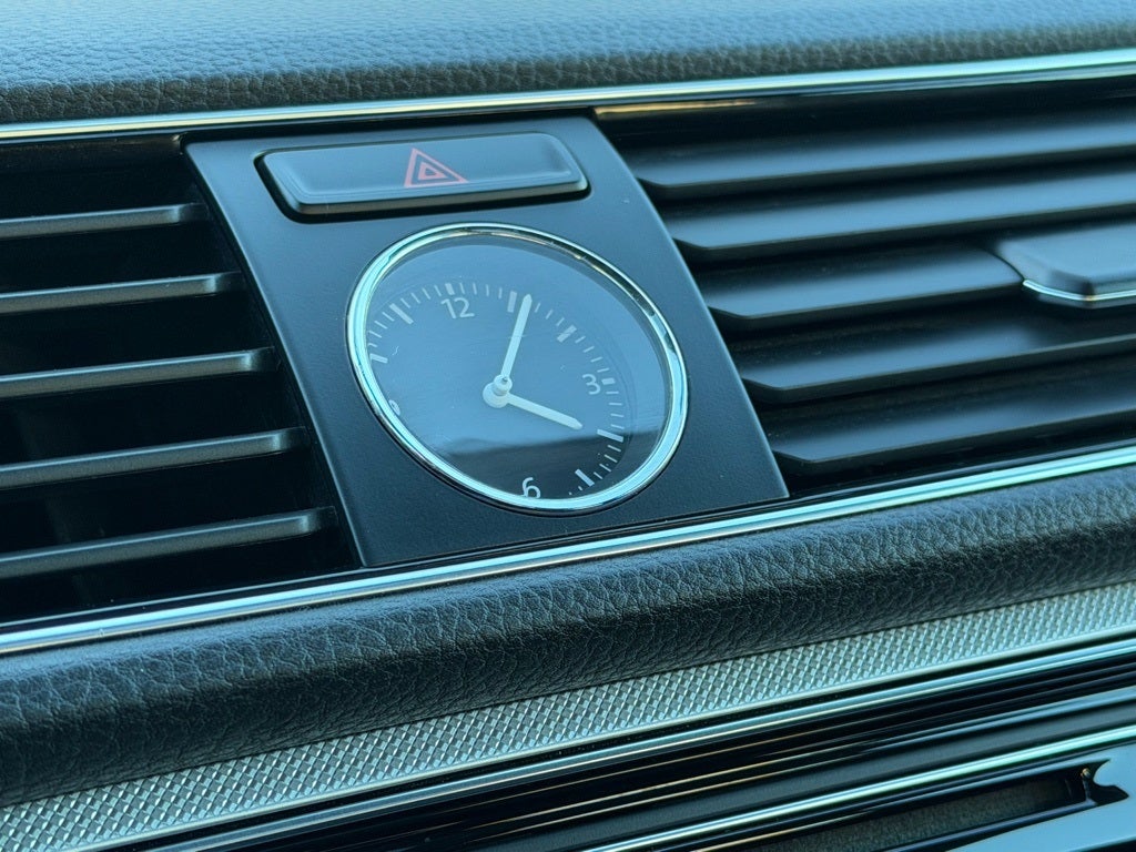 2017 Volkswagen Passat 1.8T SE