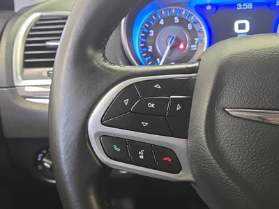 2022 Chrysler 300 Touring