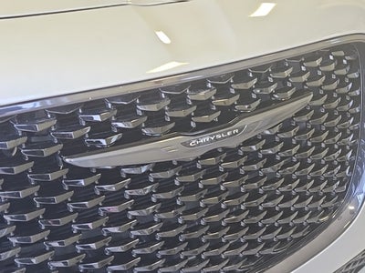 2022 Chrysler 300 Touring