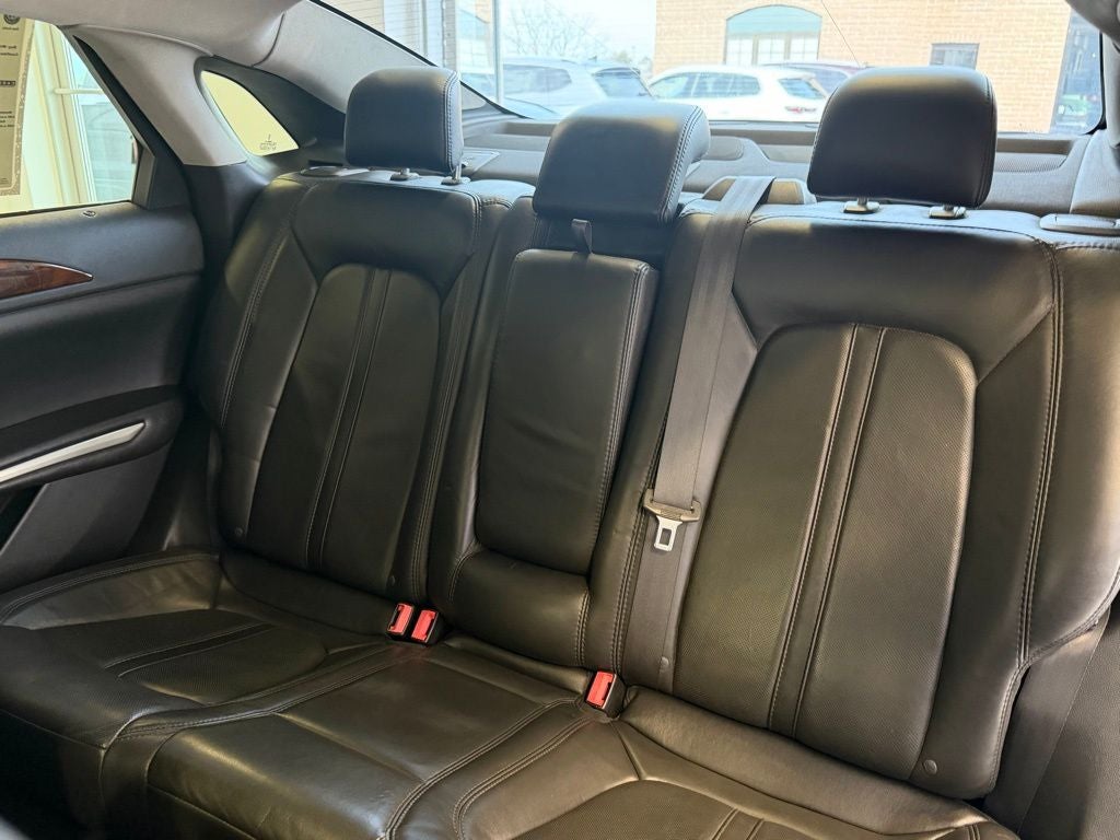 2013 Lincoln MKZ Base