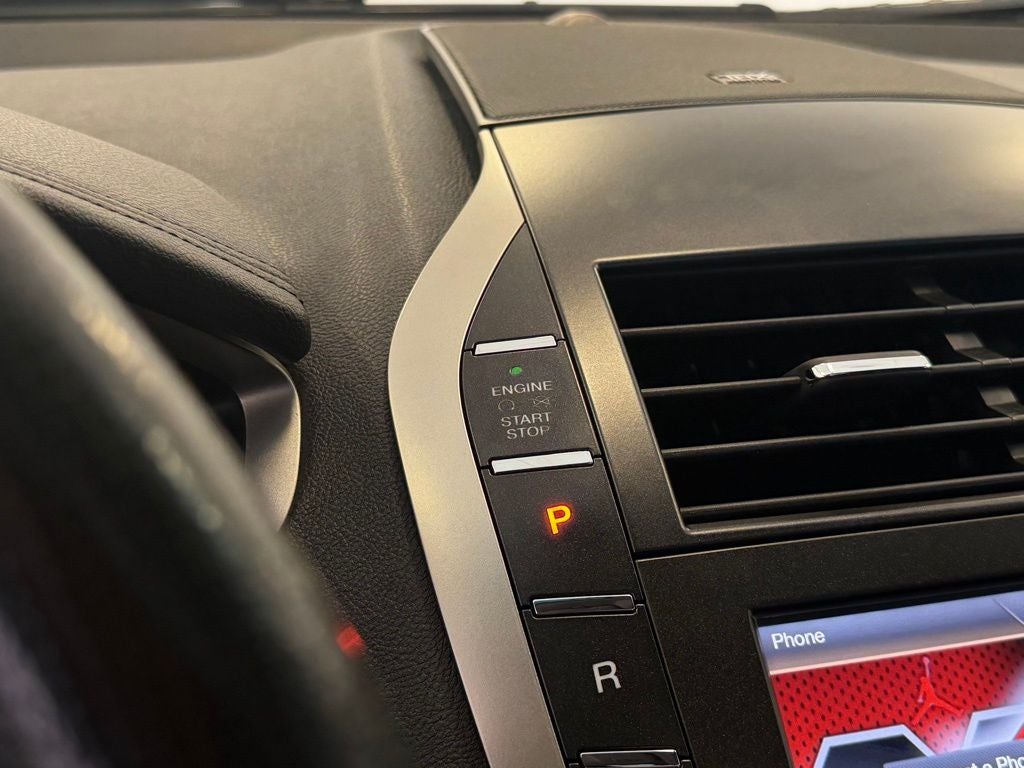 2013 Lincoln MKZ Base