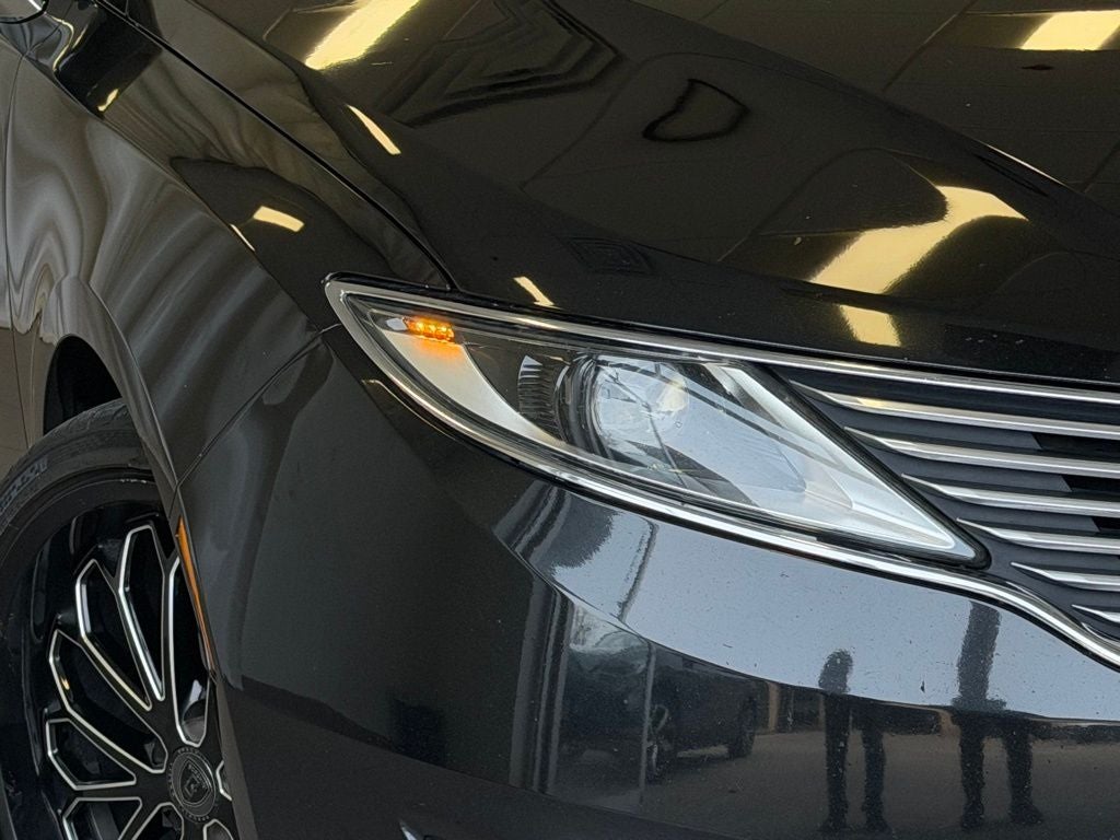 2013 Lincoln MKZ Base