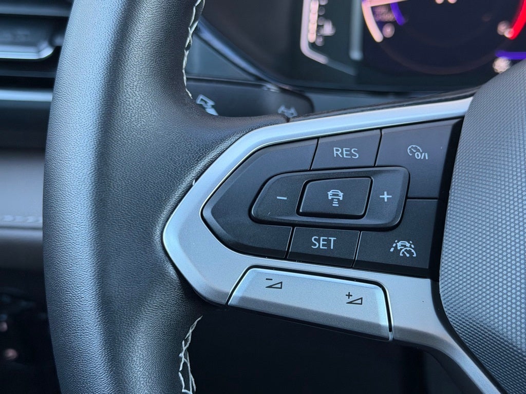 2023 Volkswagen Taos 1.5T SEL AWD