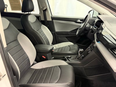 2023 Volkswagen Taos 1.5T SEL AWD